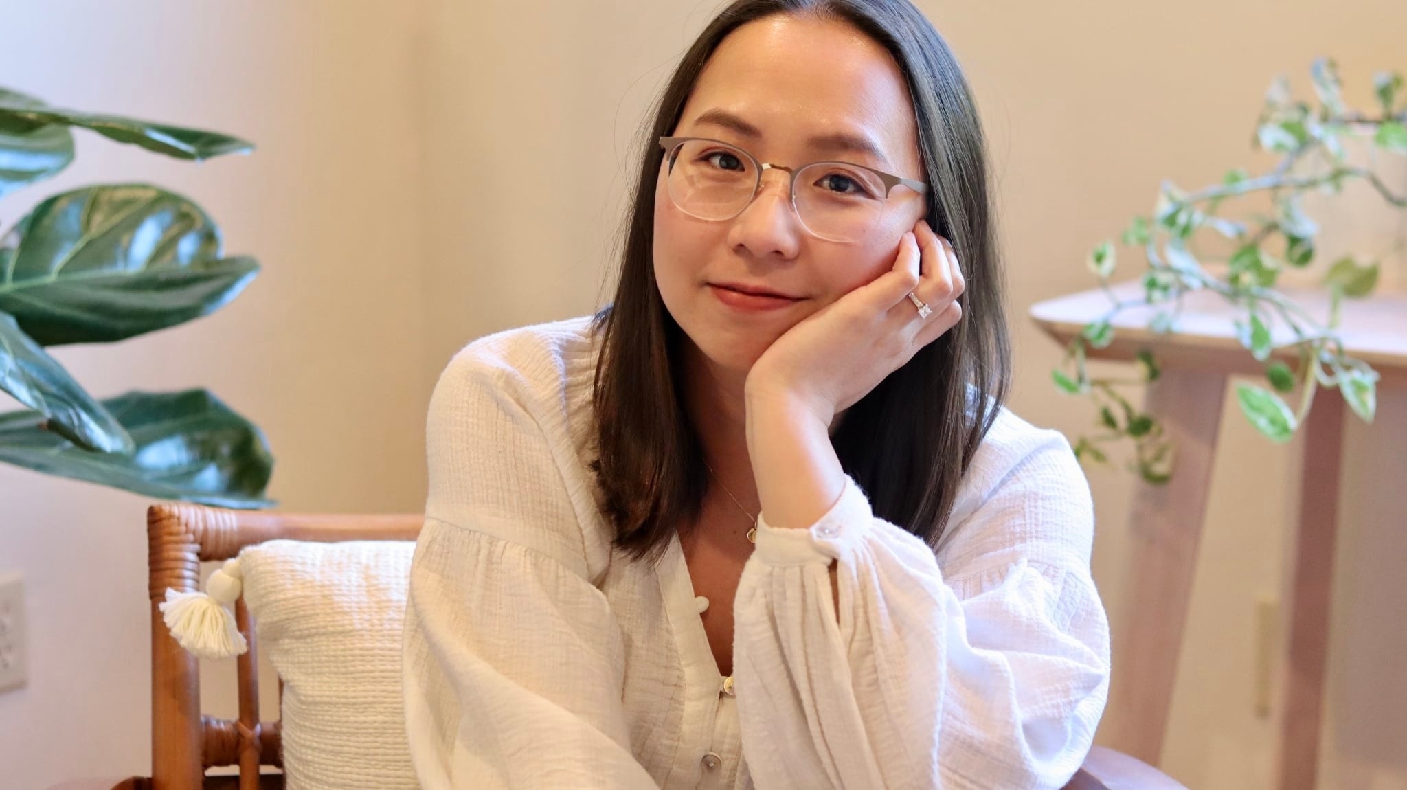 Nu tien si chia se ve cac nguon thu tu viet blog, sach, podcast hinh anh