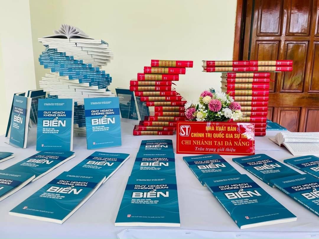 Nguon tu lieu gia tri ve quy hoach khong gian bien hinh anh