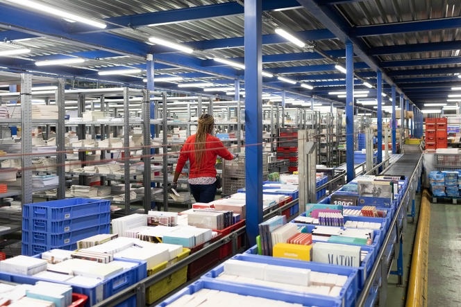 xuat ban va moi truong anh 1