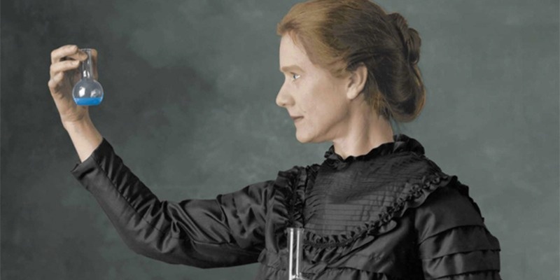 Tam guong phu nu tieu bieu hinh anh