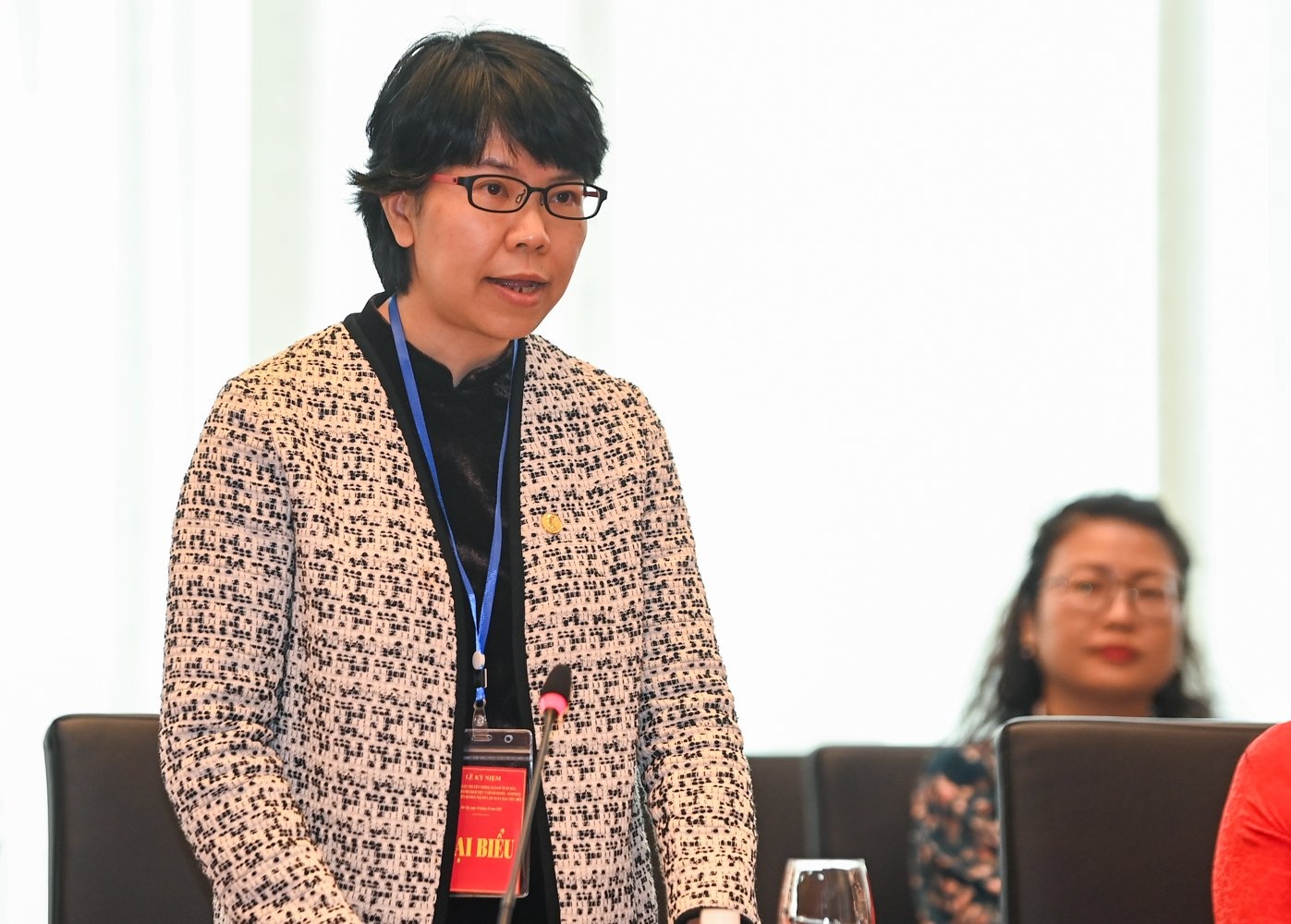 70 nam xuat ban anh 2