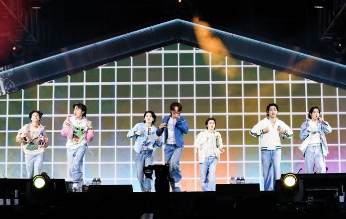 Dong gop cua van hoa vao tang truong kinh te hinh anh