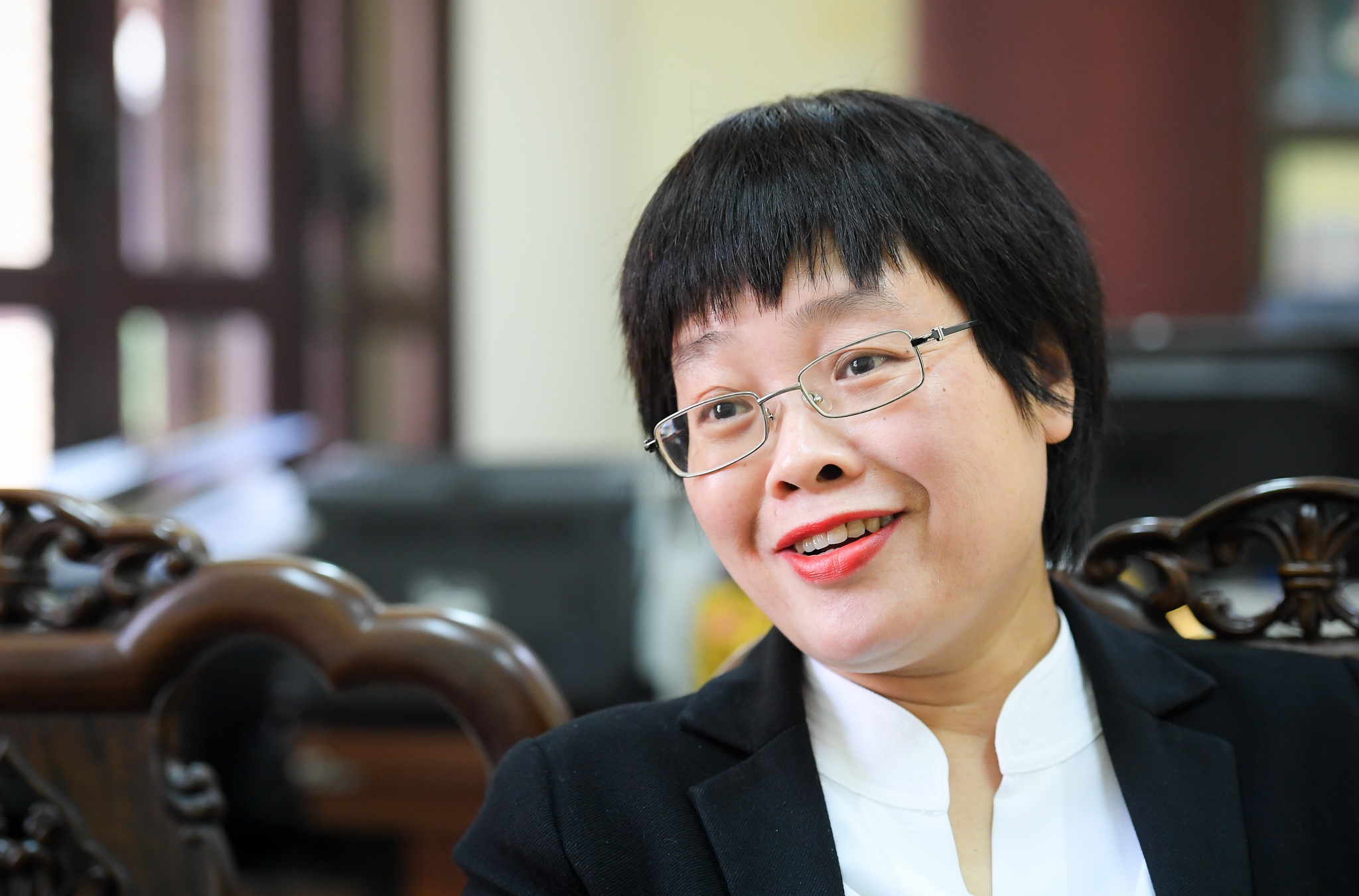 Sach nghien cuu nu gioi thu hut ban tre hinh anh