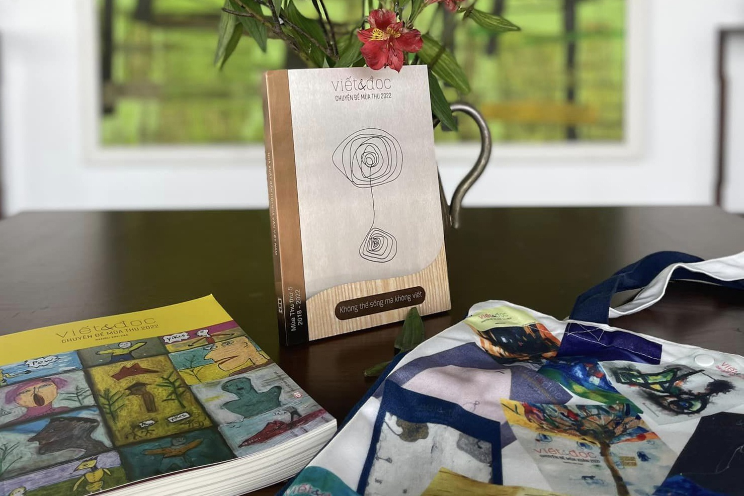 Ngoi nha cua nhung nguoi yeu van chuong hinh anh