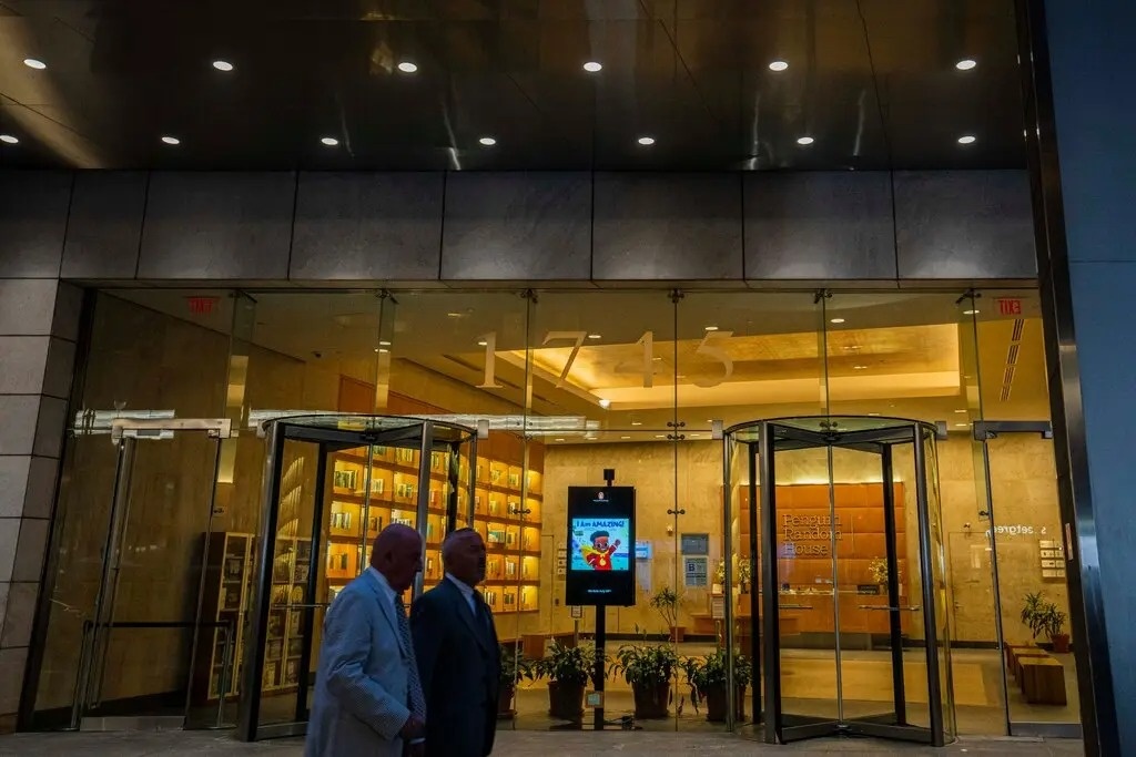 chong doc quyen anh 2