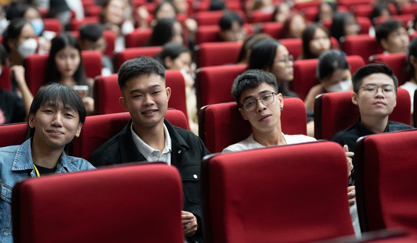 chao tan sinh vien anh 1