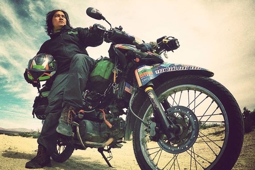 Nhat ky sau van dam tren xe ca tang cua Tran Dang Dang Khoa hinh anh