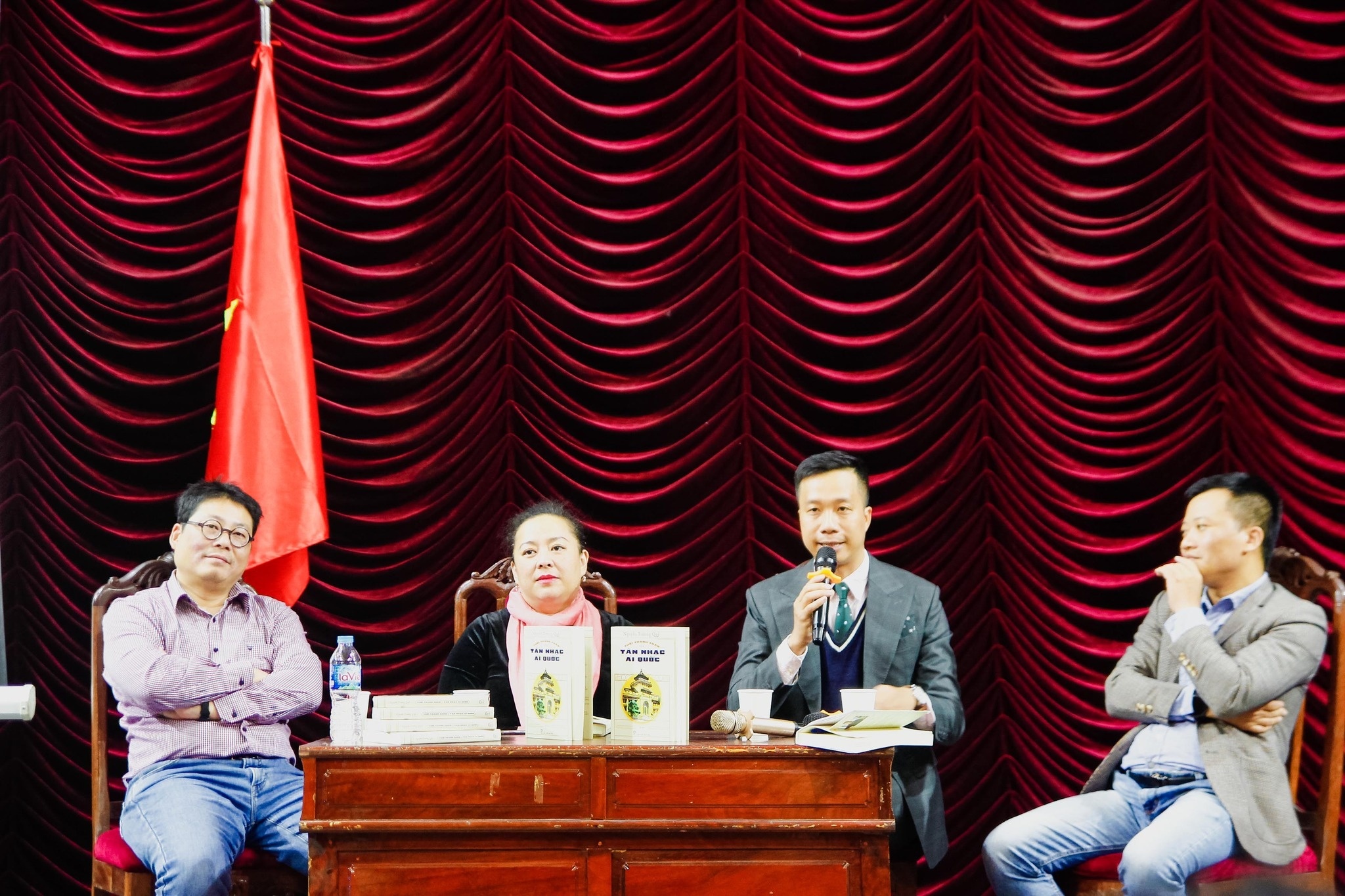 khao cuu van hoa anh 1