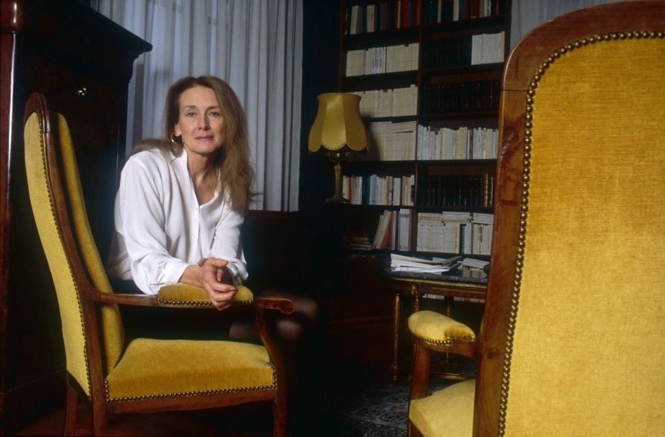 nha van doat giai anh 1