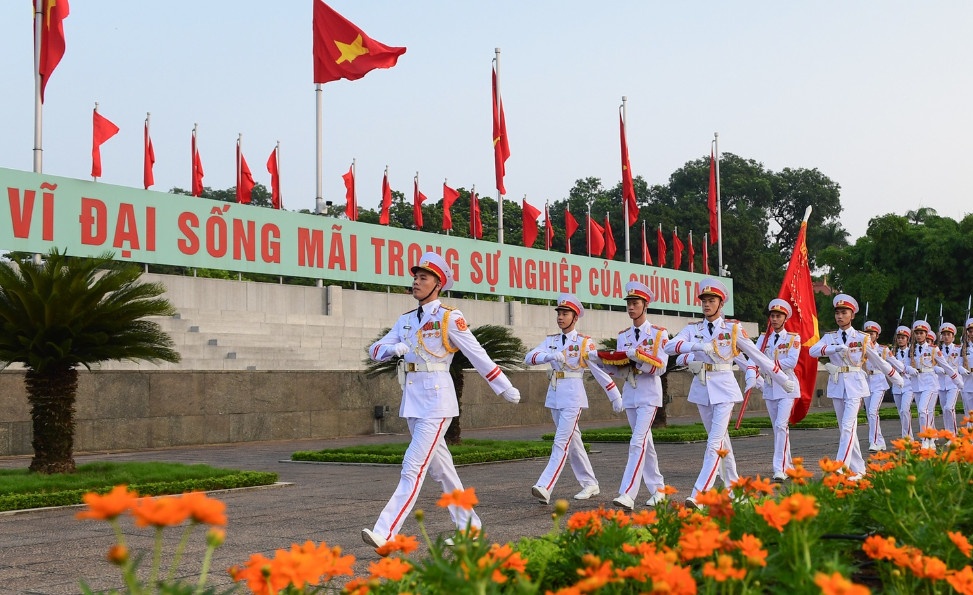 Doi moi cac co quan tham muu va co quan nha nuoc hinh anh