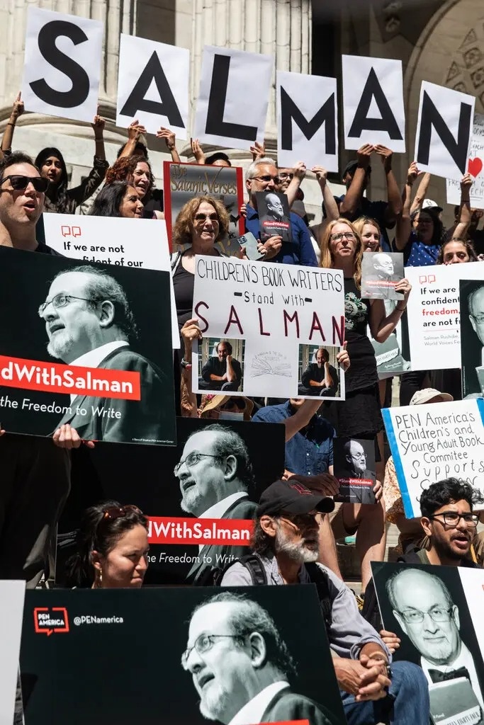 Salman Rushdie anh 3