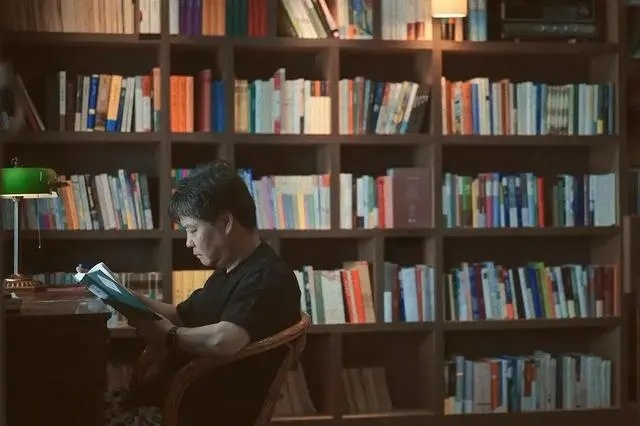 chuyen the van hoc anh 2