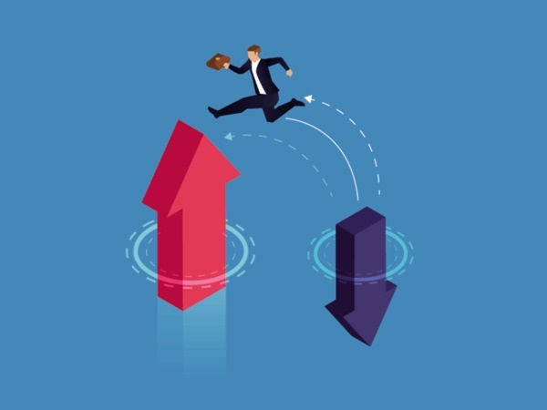 Tu con cung cac nha phan tich den con ac mong cua gioi dau tu hinh anh