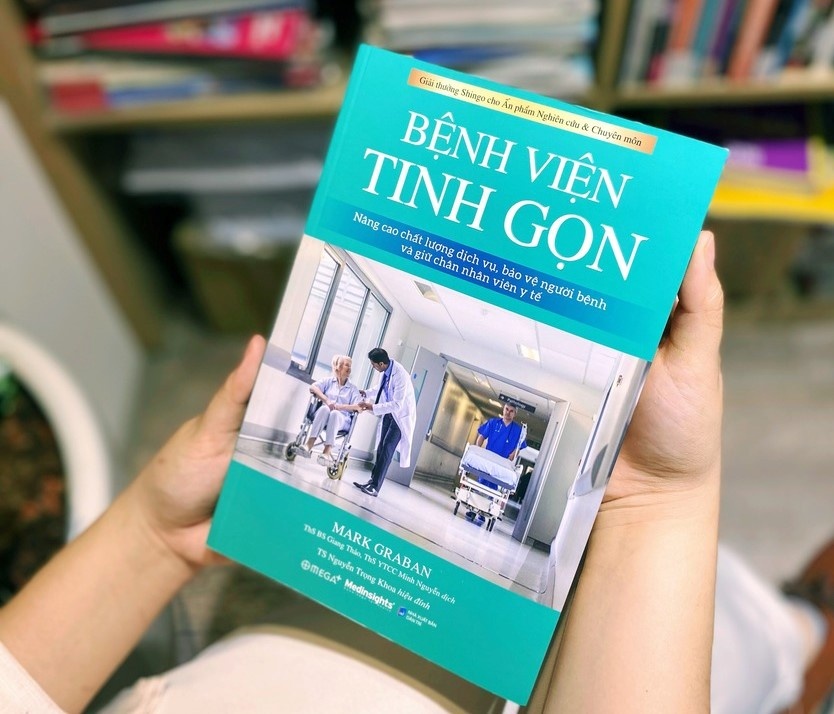 Sach ve phuong phap van hanh benh vien hieu qua hinh anh