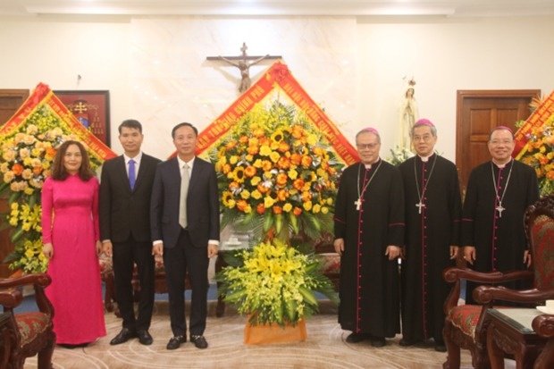 Sach trang ton giao anh 2