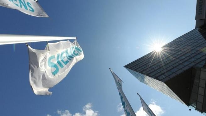 Nhin lai vu be boi Siemens hinh anh