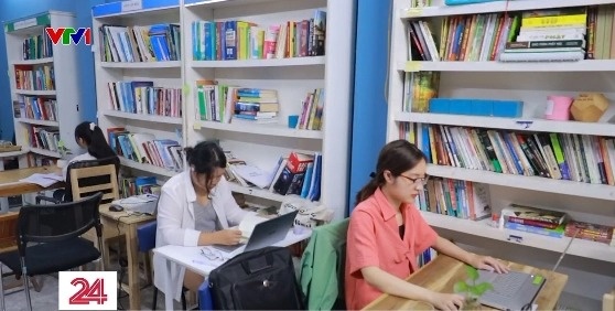 Thay 'ao moi' cho nhung mo hinh sach o Ha Noi hinh anh