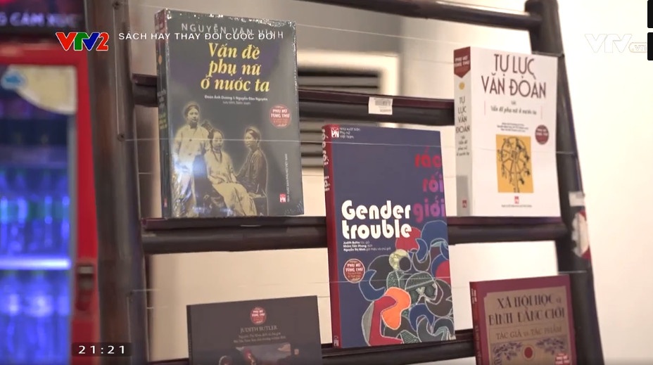 Lien hoan sach vi binh dang gioi hinh anh