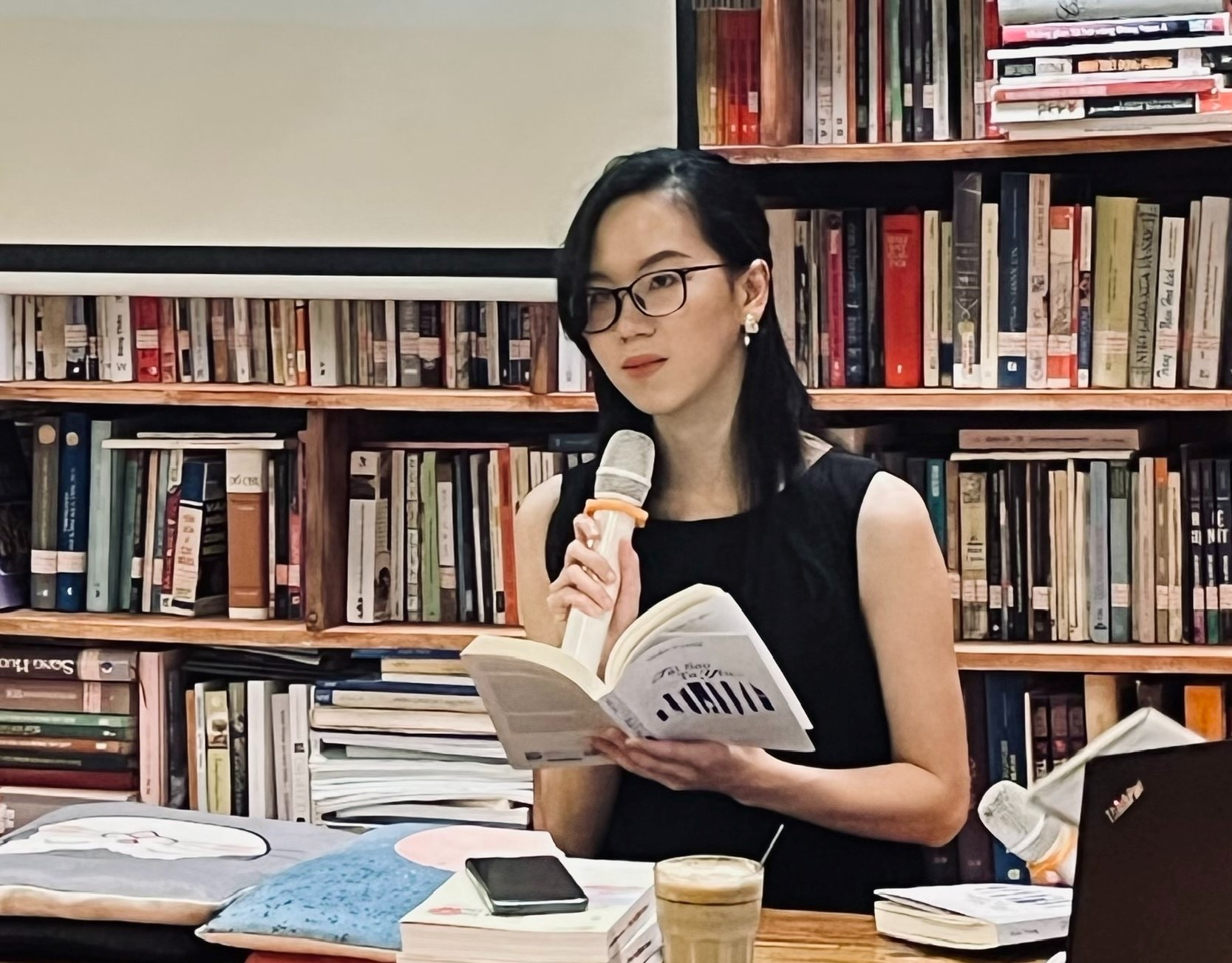 Viet van nhieu met moi, lam phuc tap, ly do nguoi tre chon cam but? hinh anh