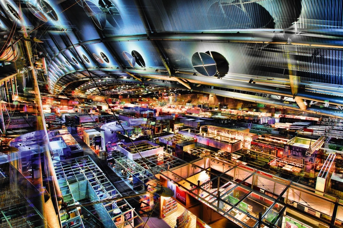 Van hoc tao song tai Hoi sach Frankfurt hinh anh