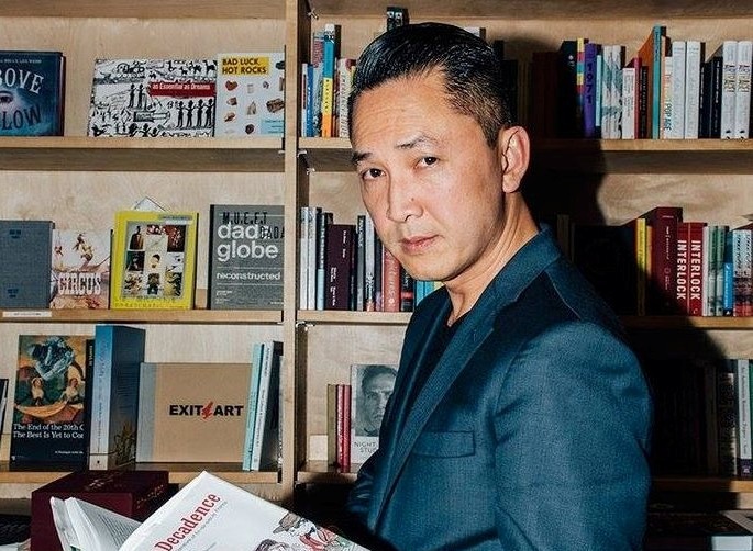 Nha van Nguyen Thanh Viet giang day tai Harvard hinh anh