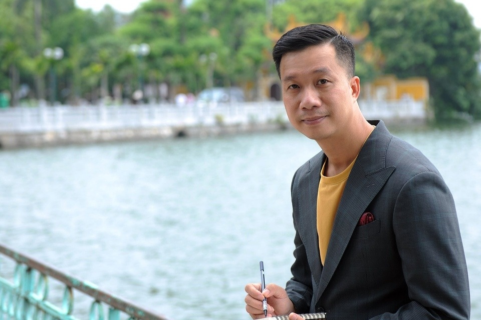 Tim ve khong gian van hoa thoi thanh xuan cua tan nhac ai quoc hinh anh