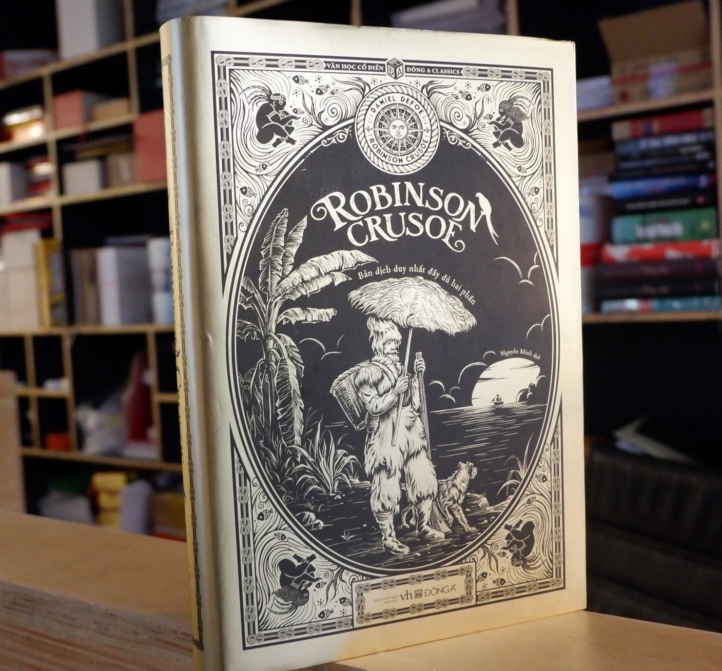 Nghi luc song va niem tin cua 'Robinson Crusoe' hinh anh