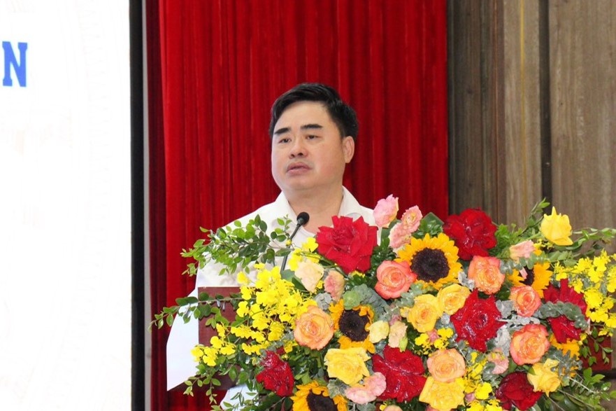 Phong vien ngay nay can co ky nang cong nghe thong tin hinh anh