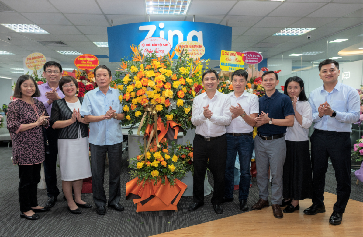 Bao chi Cach mang anh 2