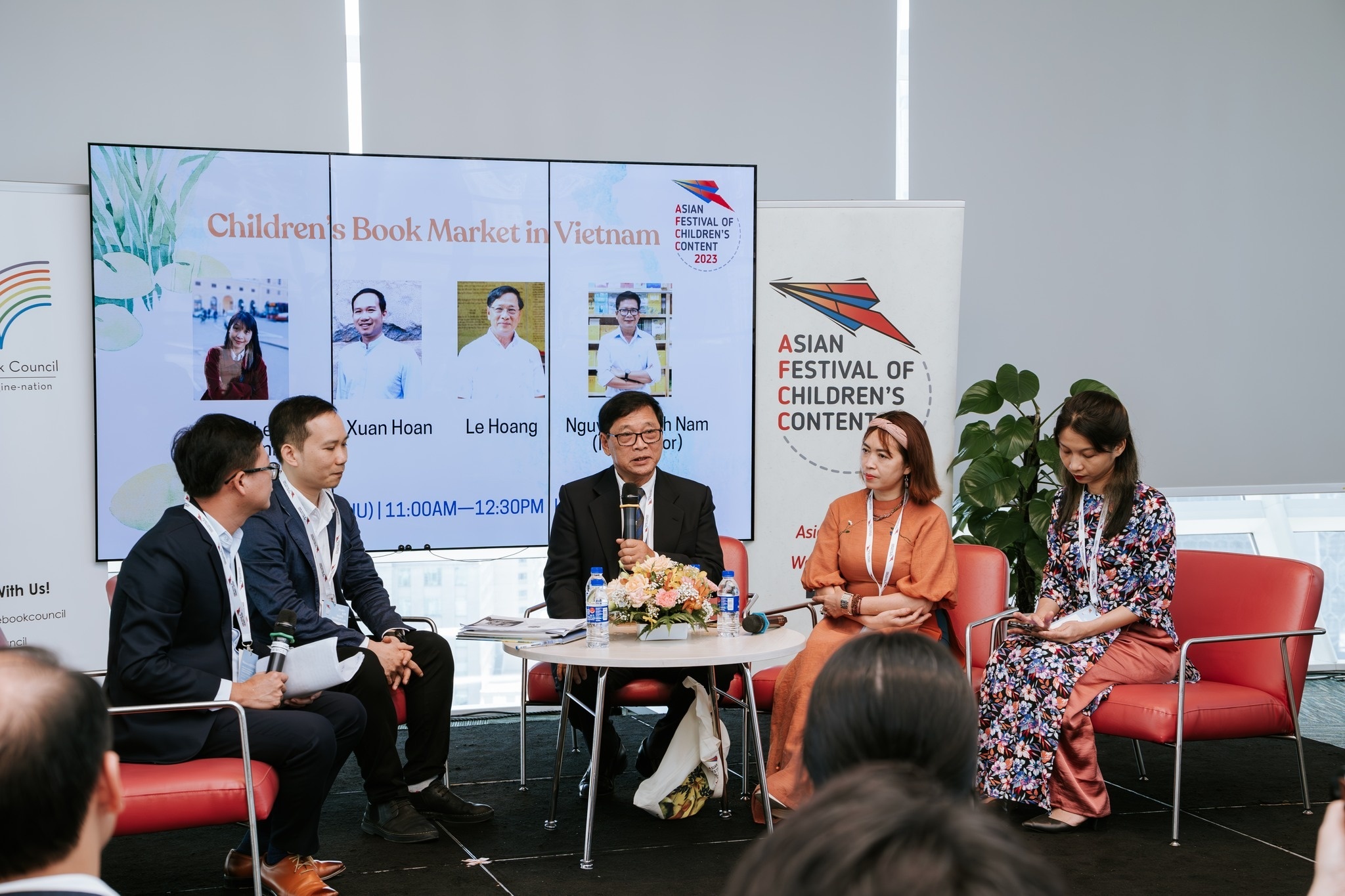 hoi nhap quoc te anh 2