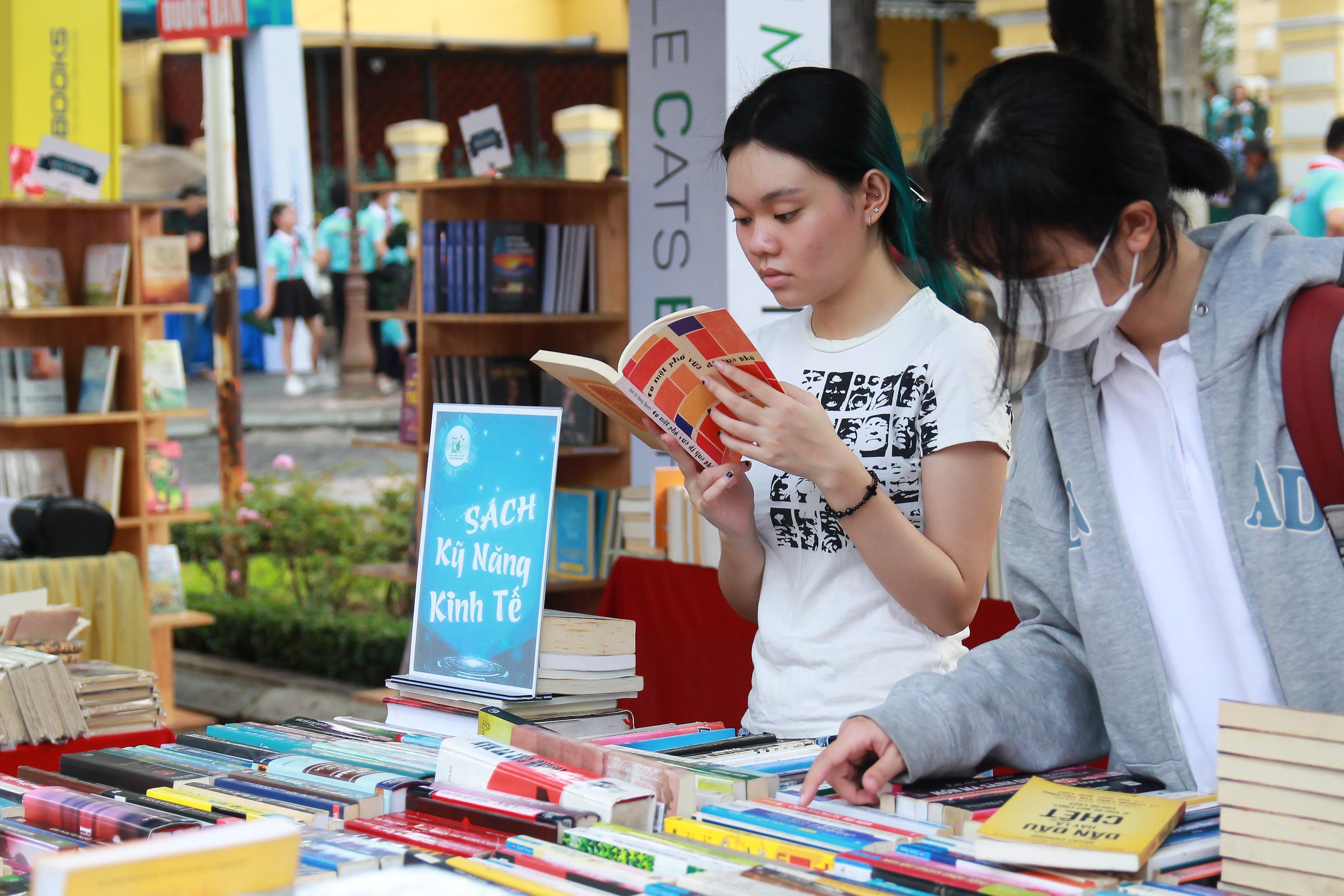 nganh xuat ban anh 2