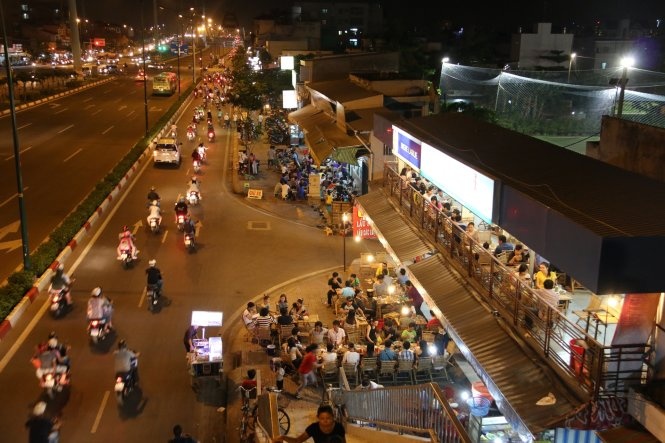 Quyet dau tung bung dem dai lo hinh anh