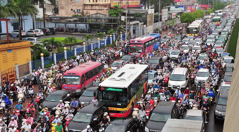 Giao thong Ha Noi te liet hon hai gio hinh anh