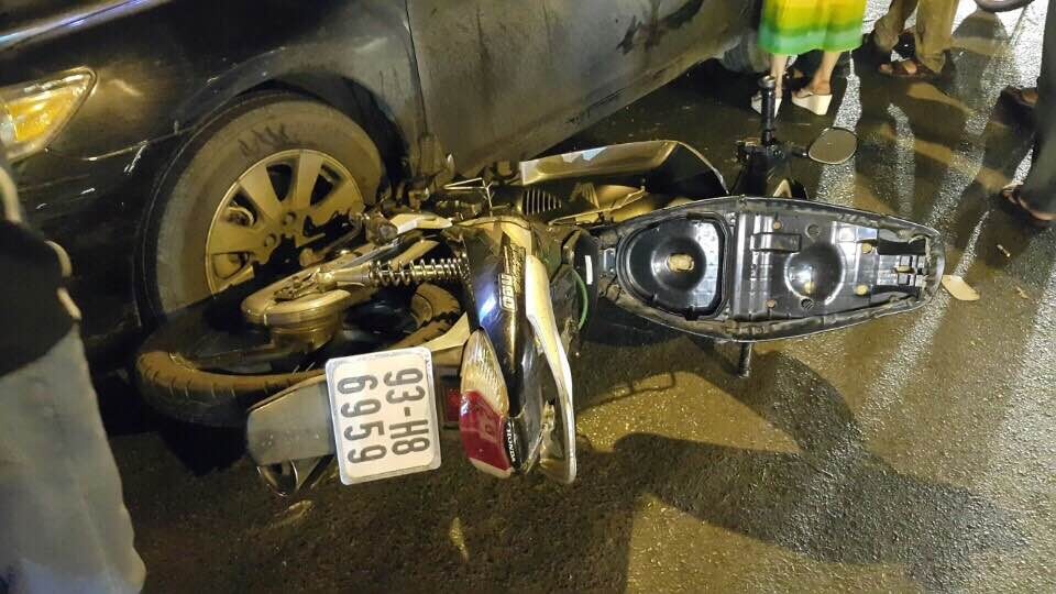 Camry dam lien hoan,  Camry tong lien hoan,  tai nan lien hoan anh 2