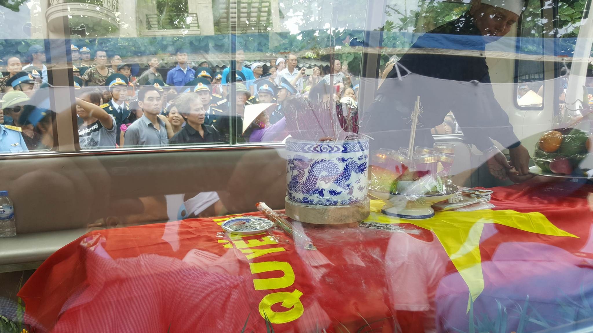 phi cong tran quang khai anh 3