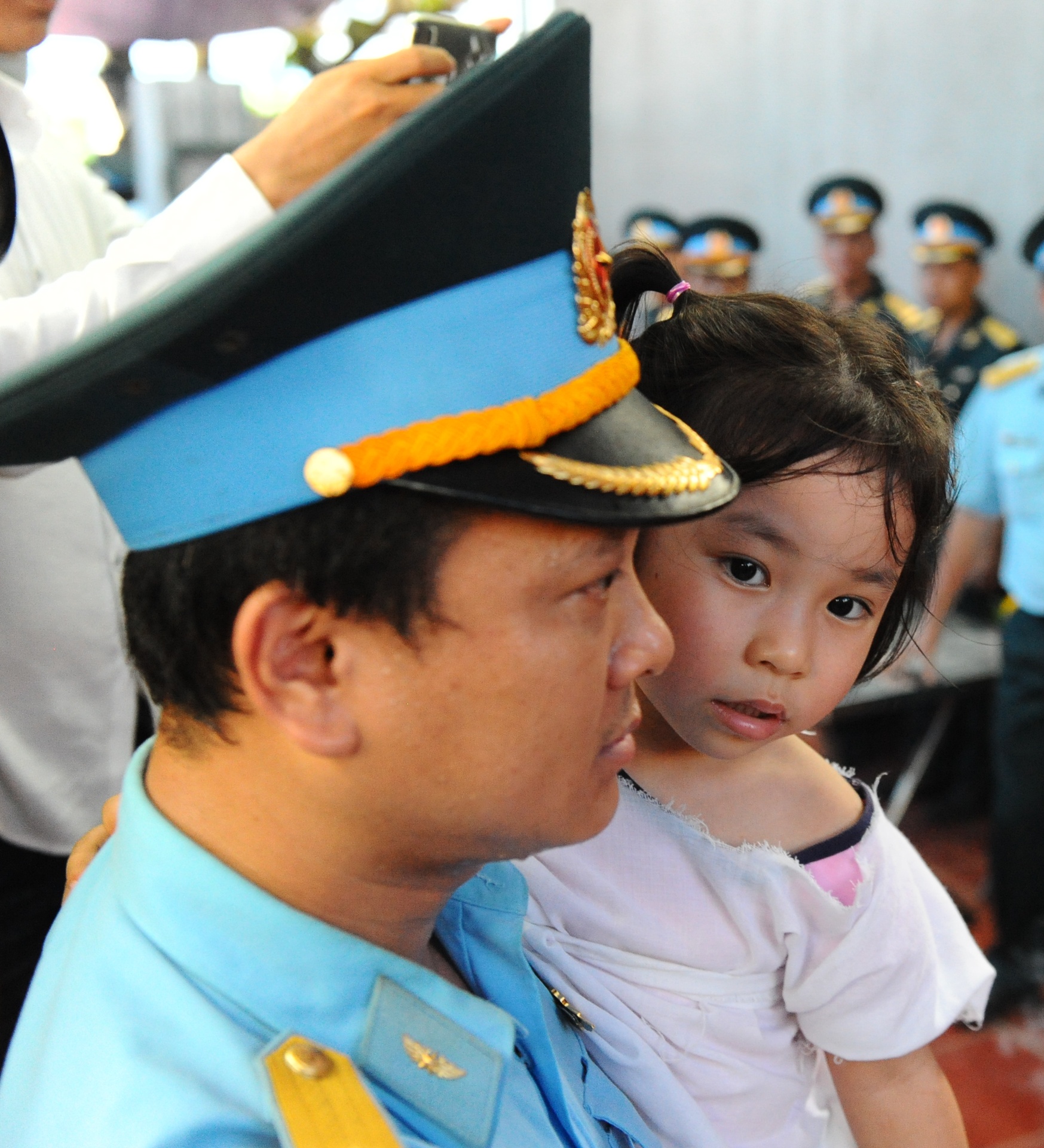 phi cong tran quang khai anh 11