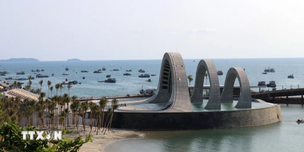 Huyen dao dac khu anh 1