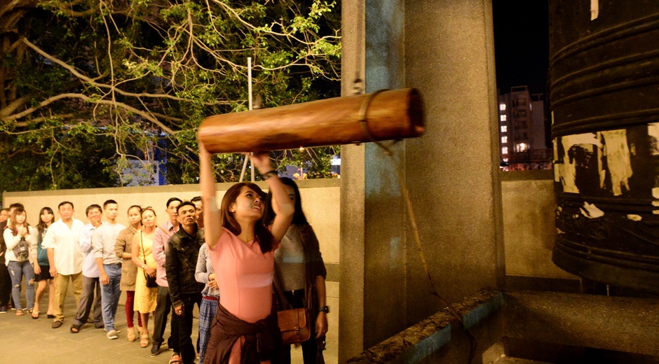 Xep hang thinh chuong chao nam moi Dinh Dau hinh anh