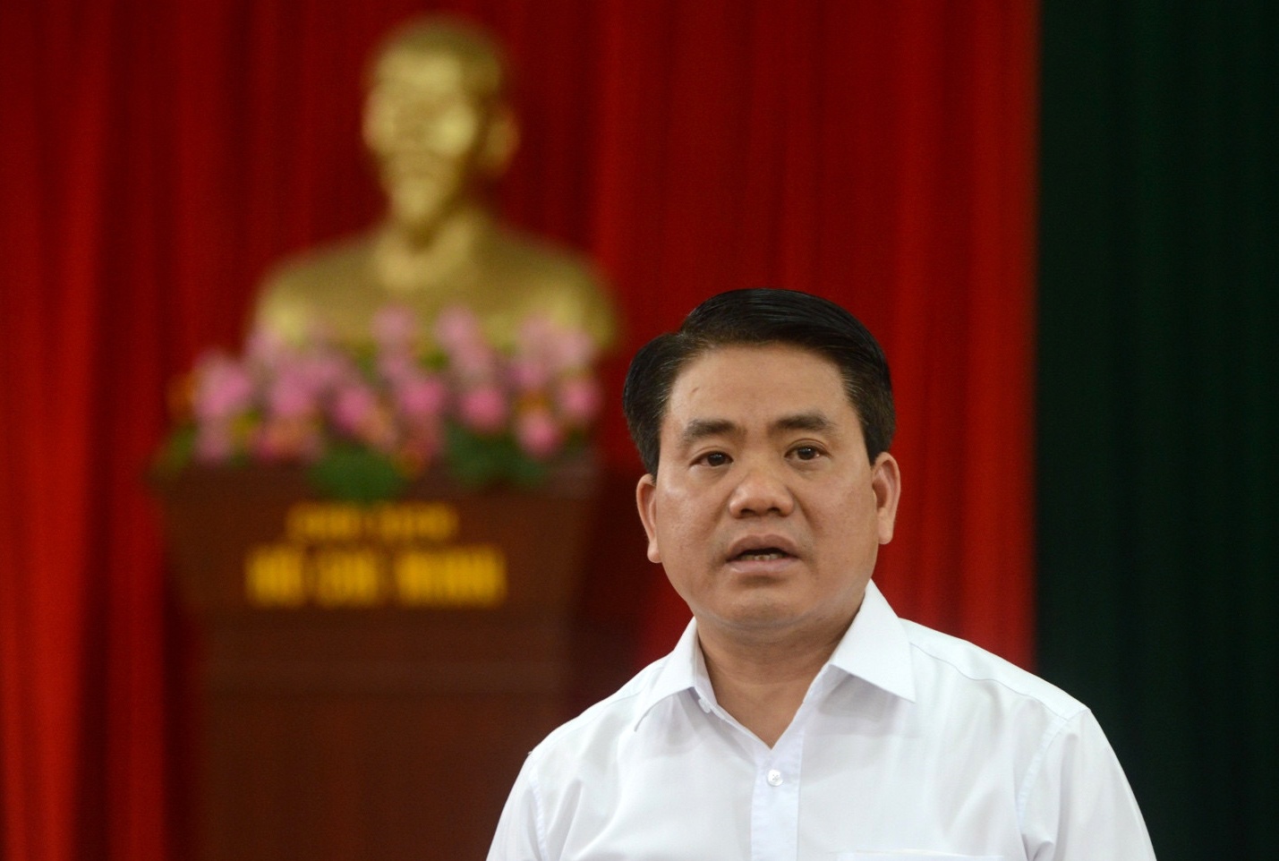 Ong Nguyen Duc Chung doi thoai anh 5