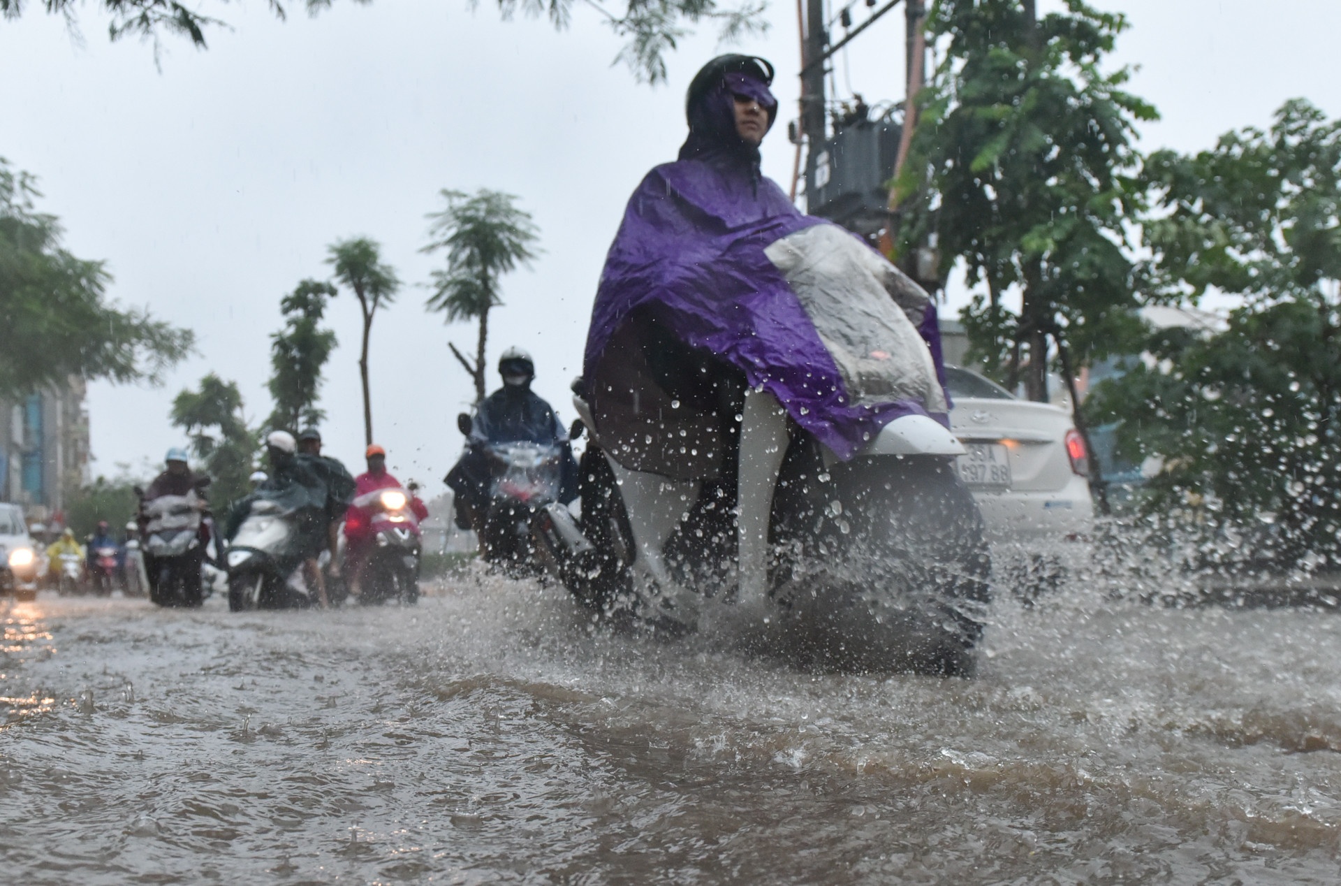 ha Noi mua lon anh 5