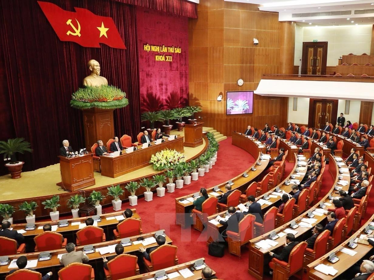 Trung uong thao luan viec sap xep lai bo may tinh gon, hieu qua hinh anh