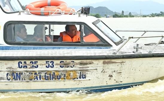 Huy moi cuoc hop, Thu tuong di chi dao ho de o Ninh Binh hinh anh