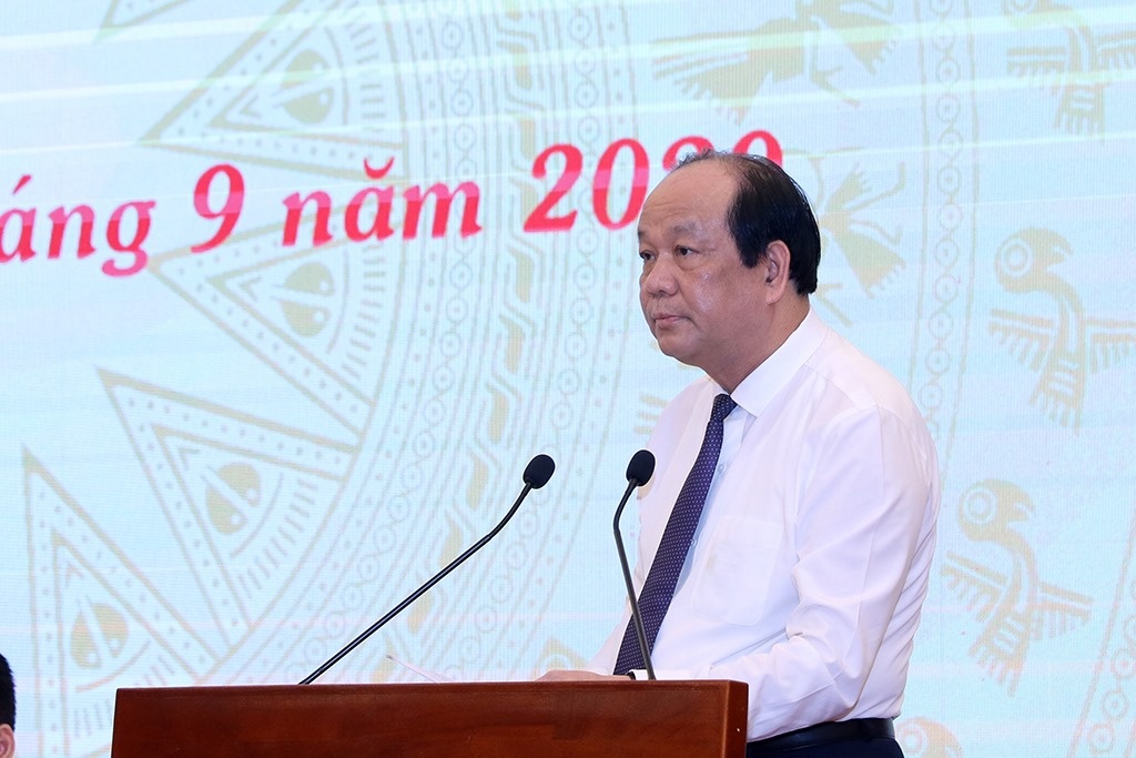 hop bao Chinh phu thuong ky thang 8 anh 3