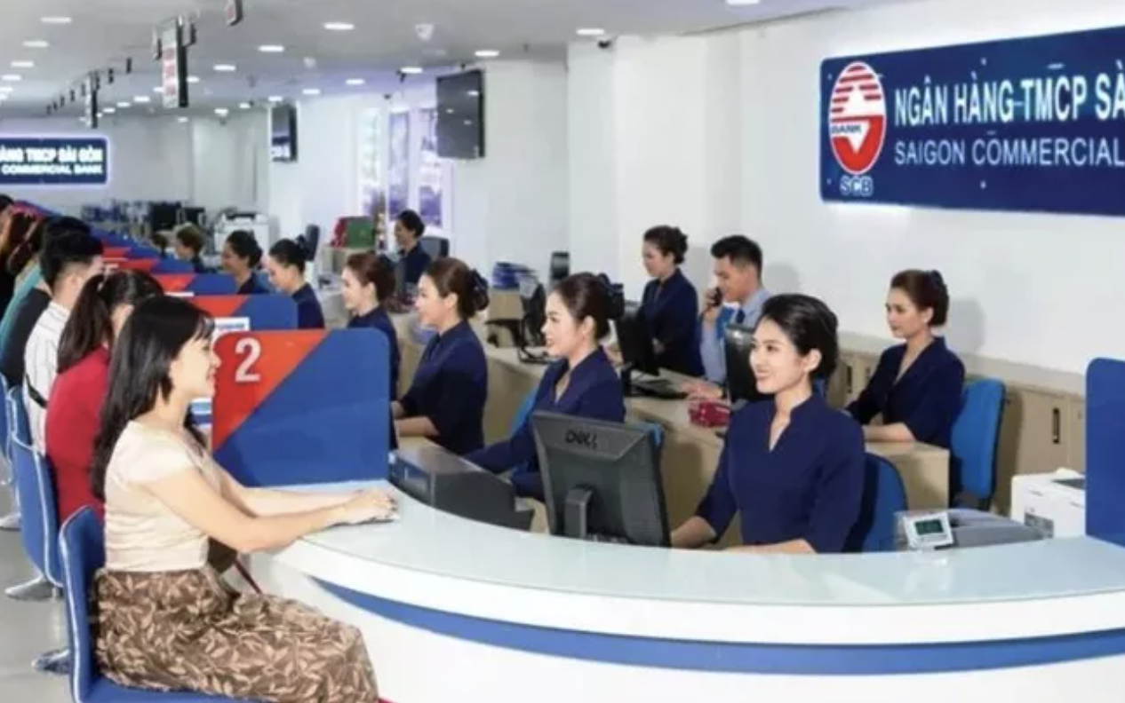 Tim ra nguoi dang tin that thiet khien dan o at ra ngan hang rut tien hinh anh