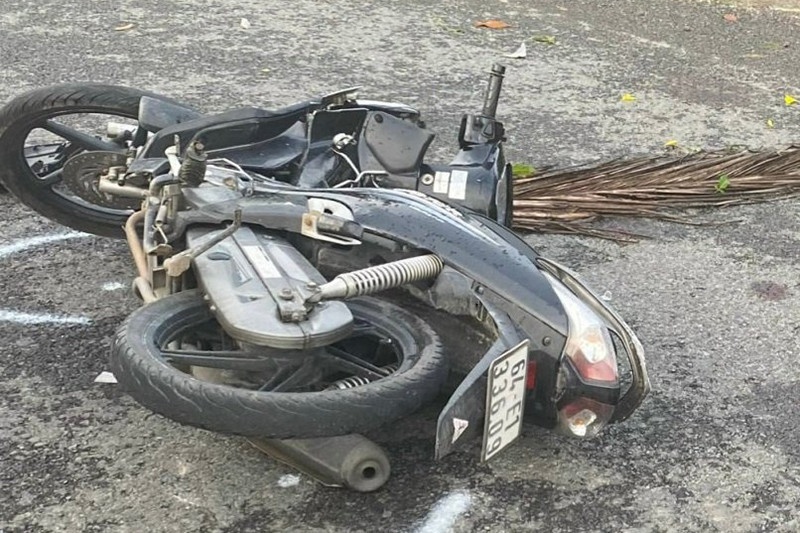 Trung ta cong an bi tai nan tu vong hinh anh