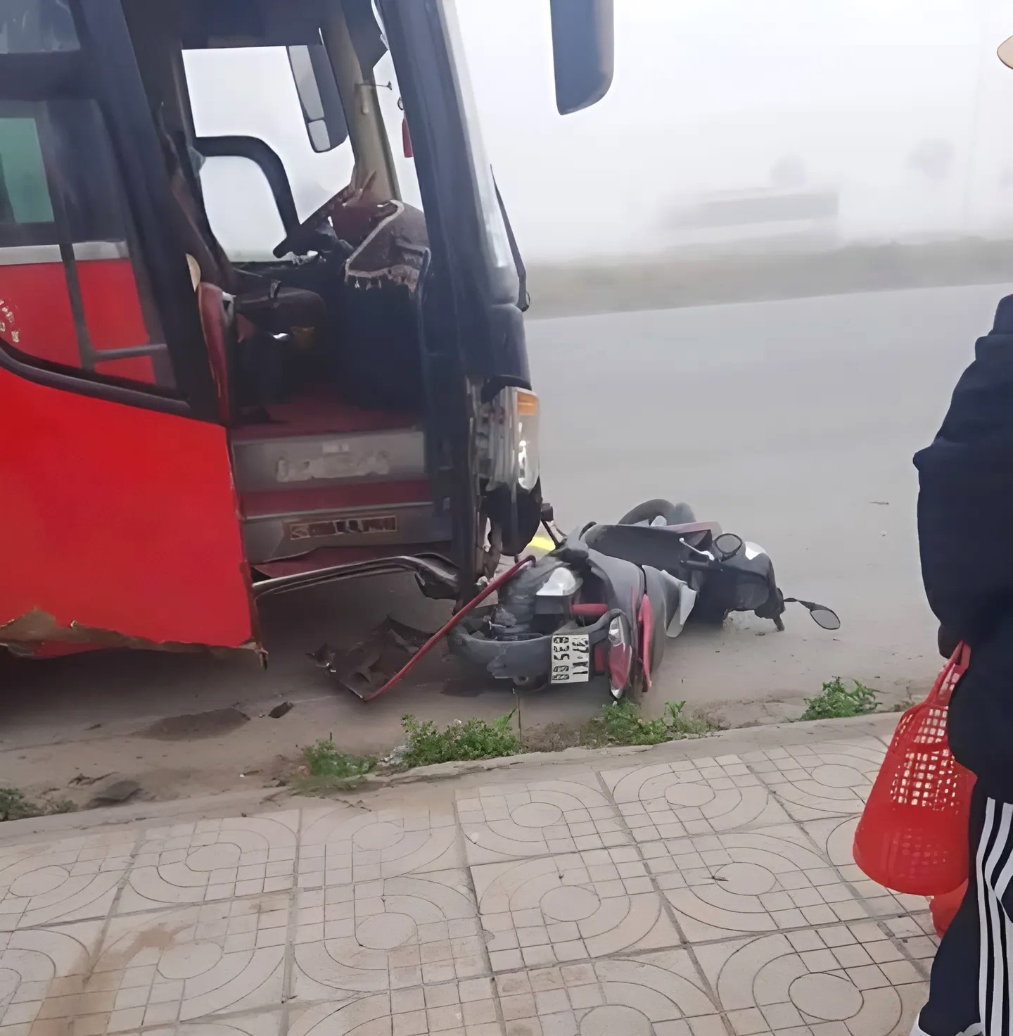 Me con tu vong anh 1