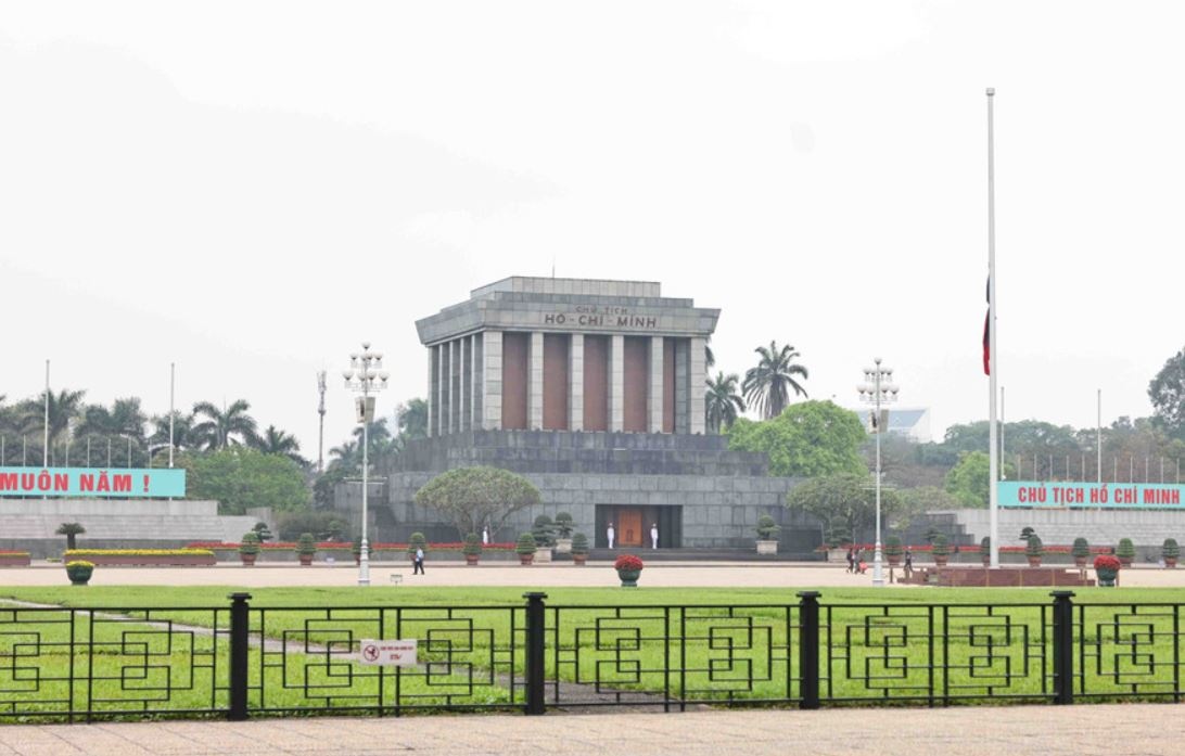 Quoc tang dong chi Khamtay Siphandone - nguyen Chu tich CHDCND Lao hinh anh