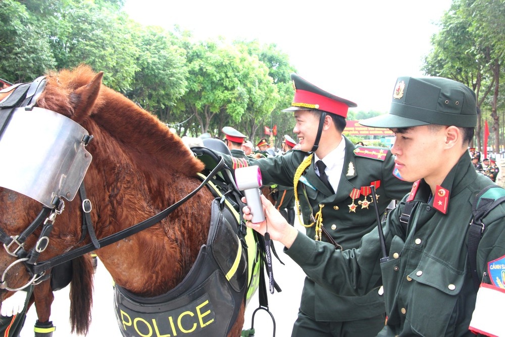 Ky binh hop luyen 30/4 anh 2