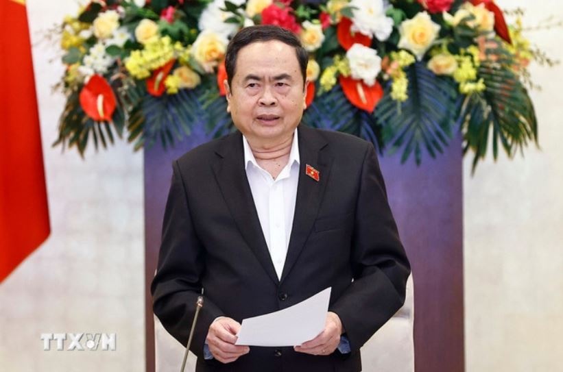 Sua doi Hien phap anh 2