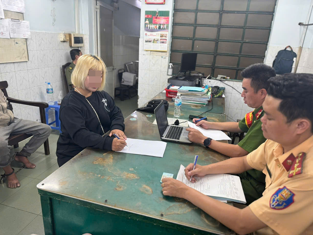 Cuoi vali Ben Nghe TP.HCM anh 2